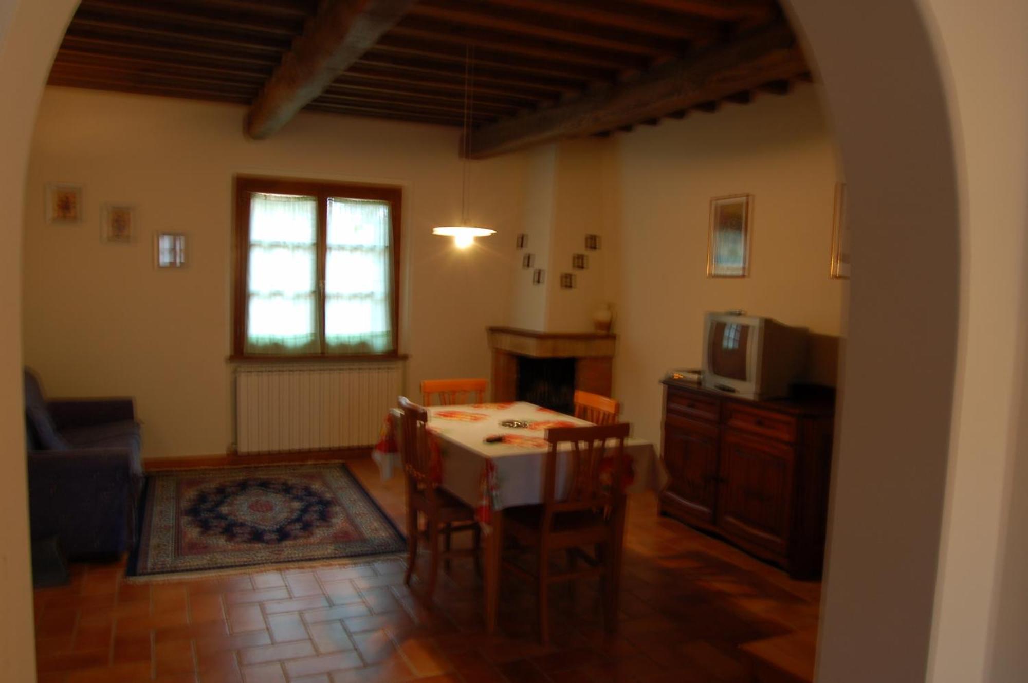 Hostal Borgo Nuovo San Martino Ambra Exterior foto