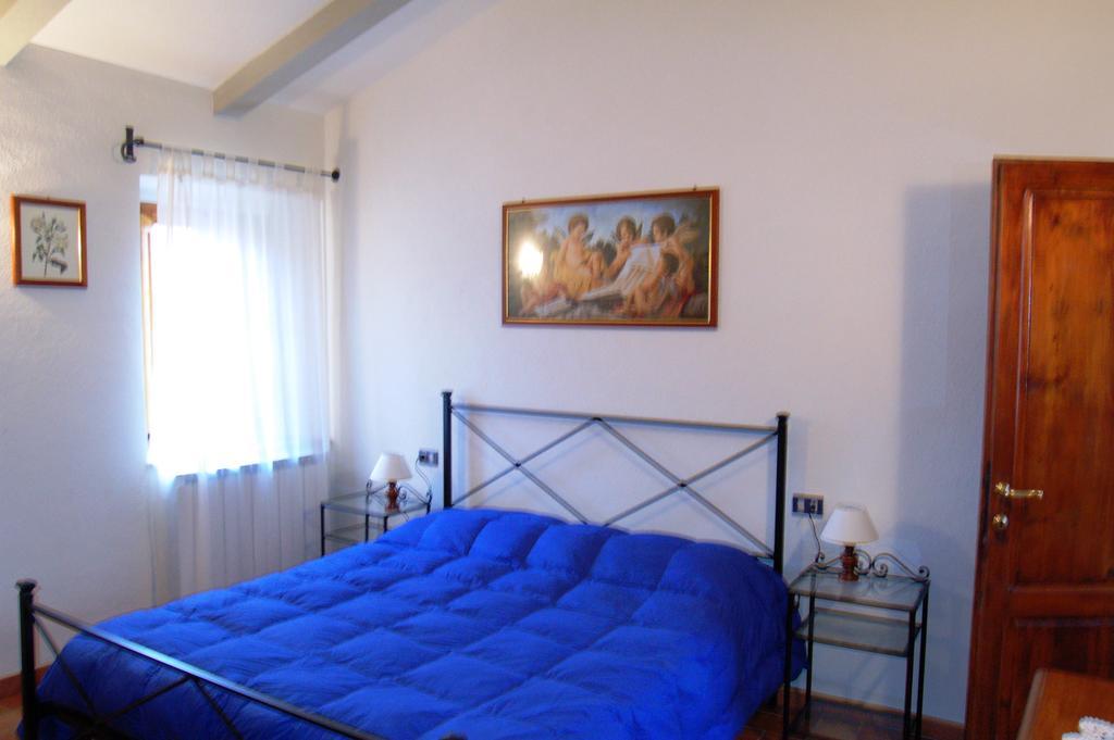Hostal Borgo Nuovo San Martino Ambra Exterior foto