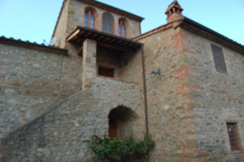 Hostal Borgo Nuovo San Martino Ambra Exterior foto